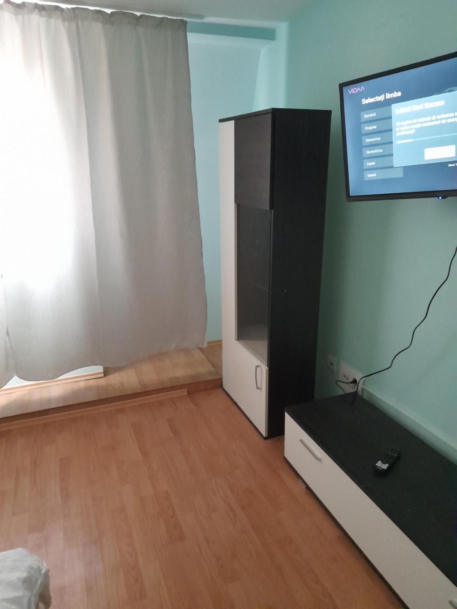 Garsoniera Sic Zona Terapia Zona Linistita La Casa Cu Parcare Appartement Cluj-Napoca Buitenkant foto