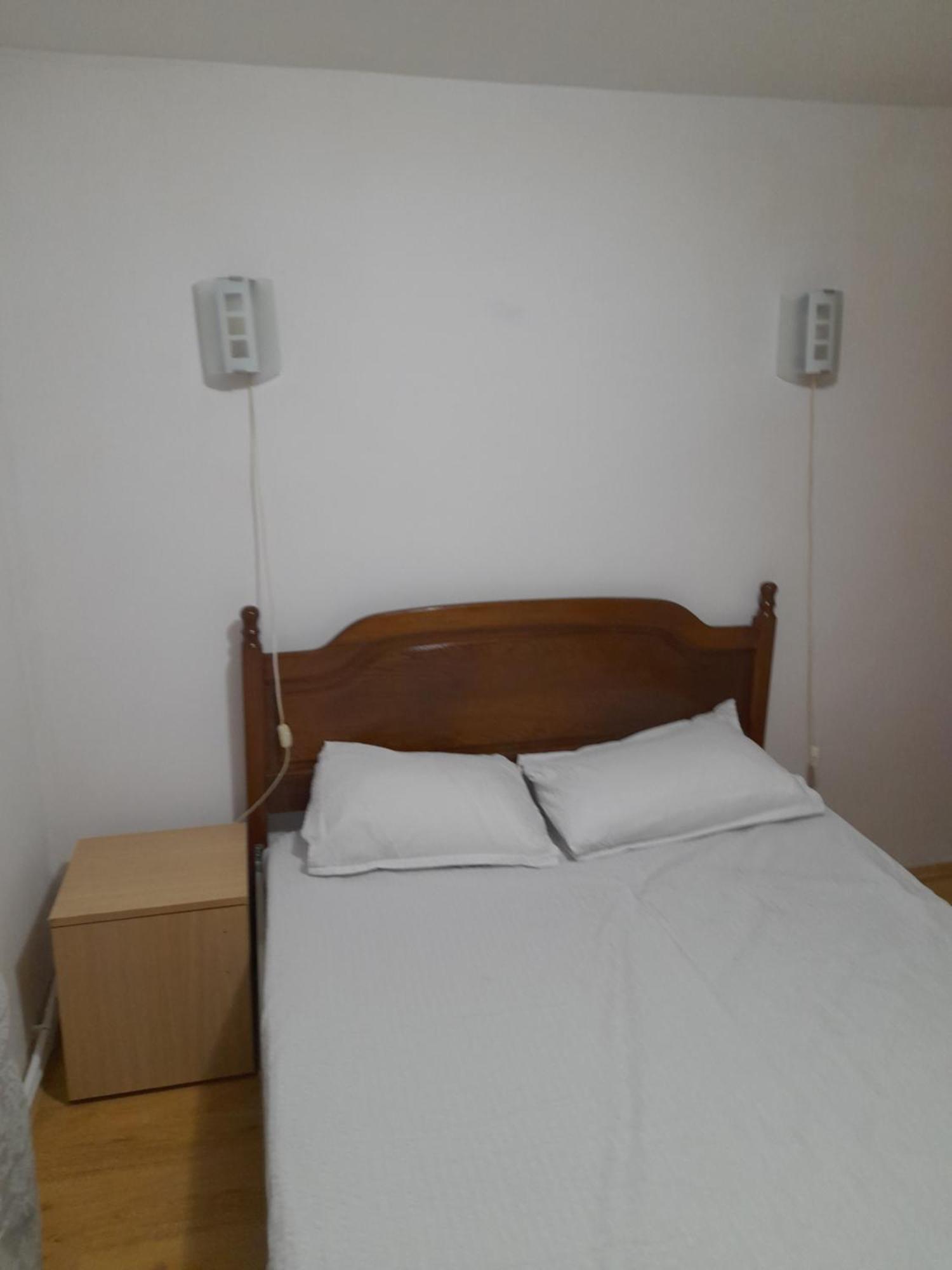 Garsoniera Sic Zona Terapia Zona Linistita La Casa Cu Parcare Appartement Cluj-Napoca Buitenkant foto