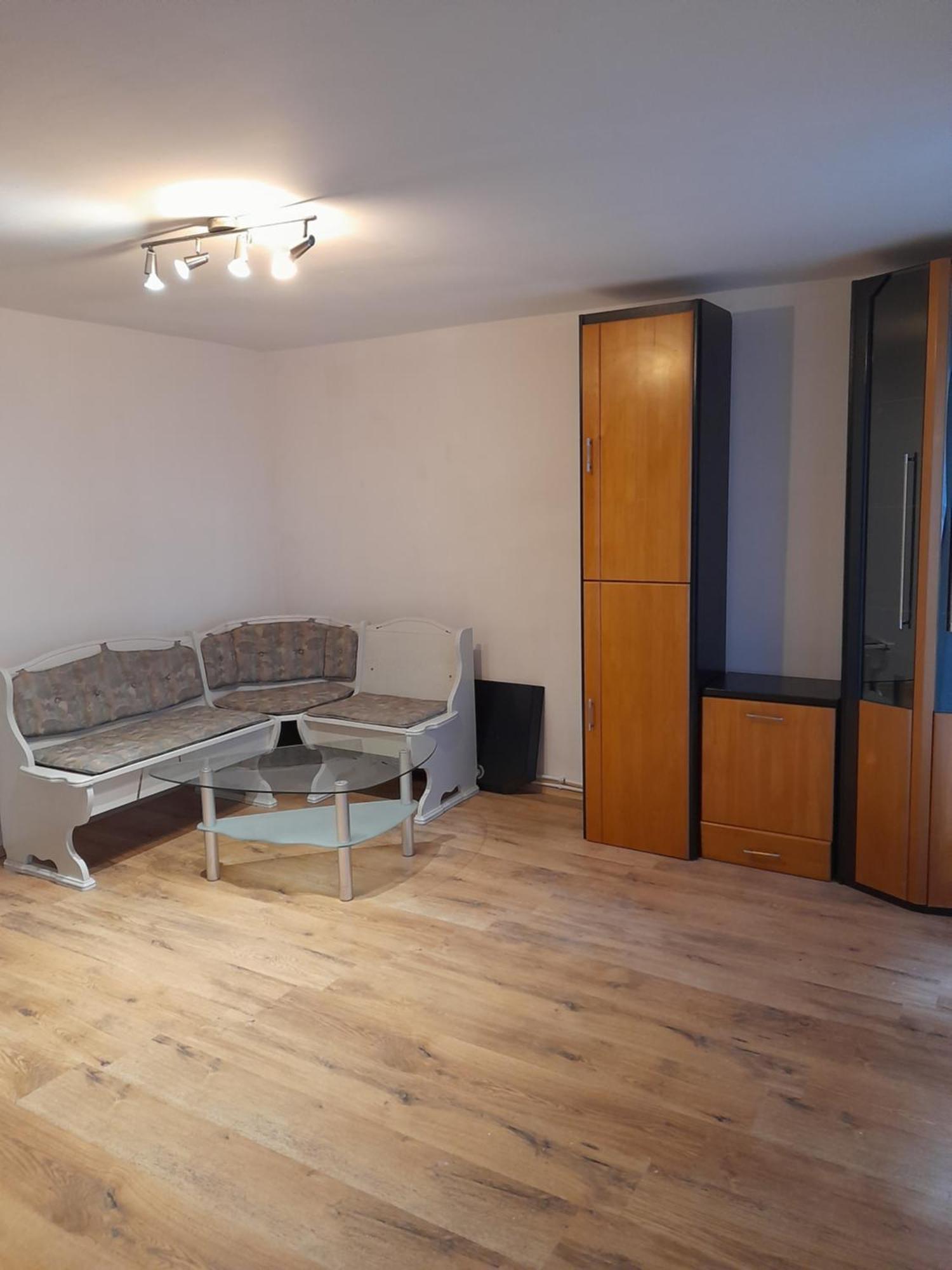 Garsoniera Sic Zona Terapia Zona Linistita La Casa Cu Parcare Appartement Cluj-Napoca Buitenkant foto