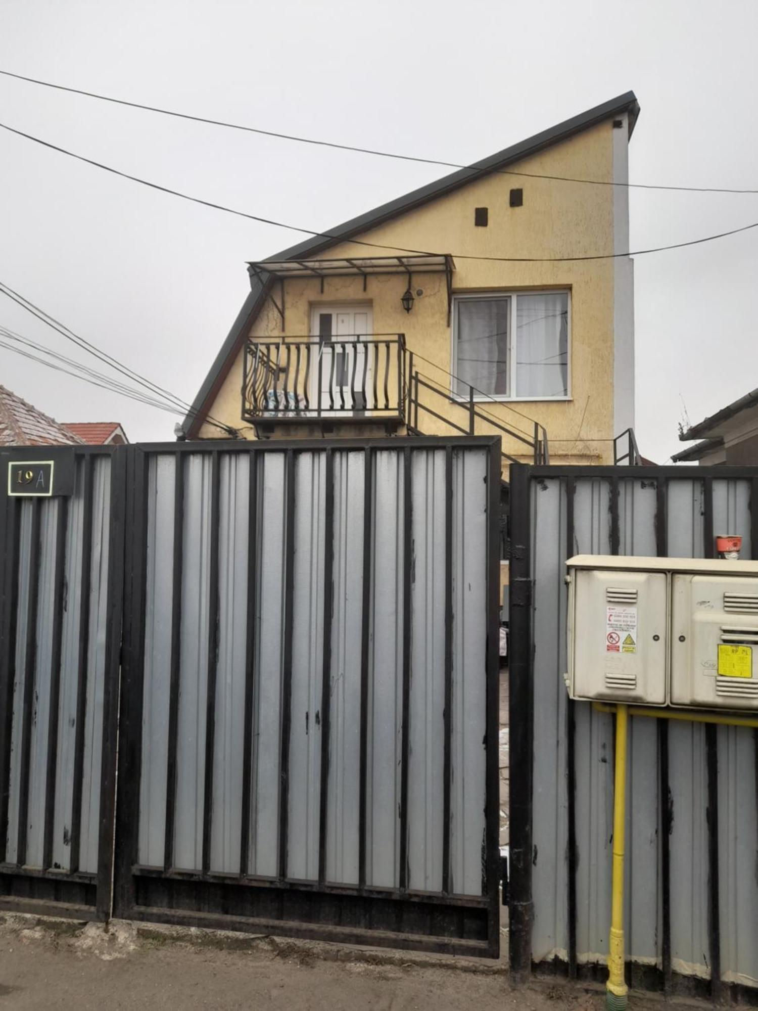 Garsoniera Sic Zona Terapia Zona Linistita La Casa Cu Parcare Appartement Cluj-Napoca Buitenkant foto